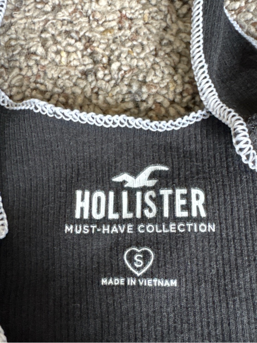 Colorblock Ribbed Tank Top in Black, Gray & White - Picture 2 of 3
